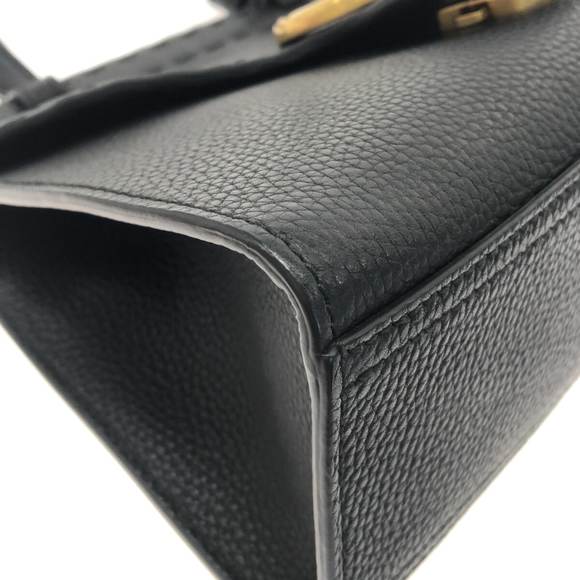 GUCCI GG Marmont Handbag - Picture 8 of 13